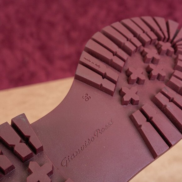 Gianvito Rossi Women Chester Burgundy Leather Chelsea Boots size 6US 36EU - Picture 7 of 10